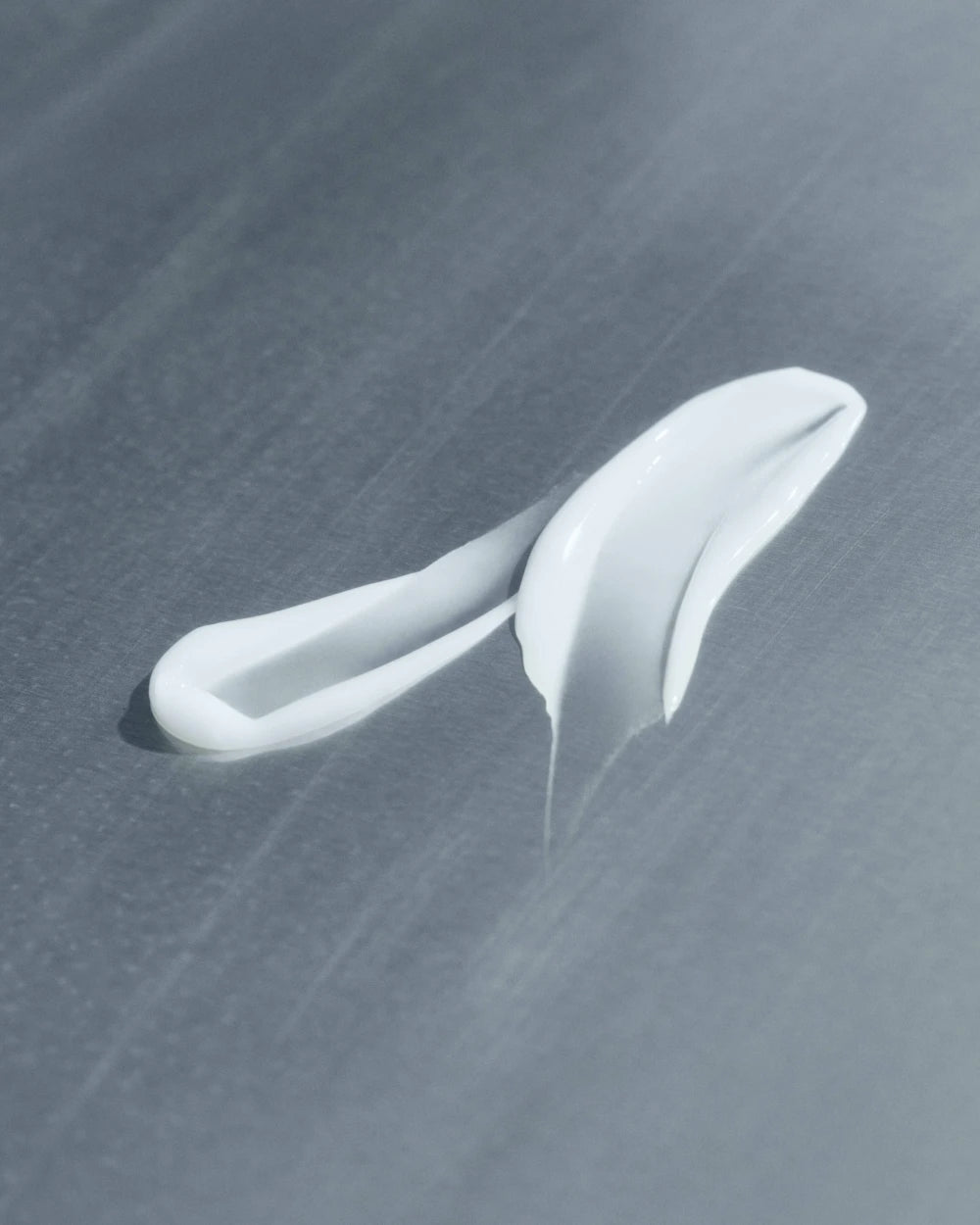 The SMOOTH Dynamic Wrinkle Defense Serum