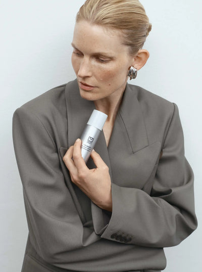 The SMOOTH Dynamic Wrinkle Defense Serum